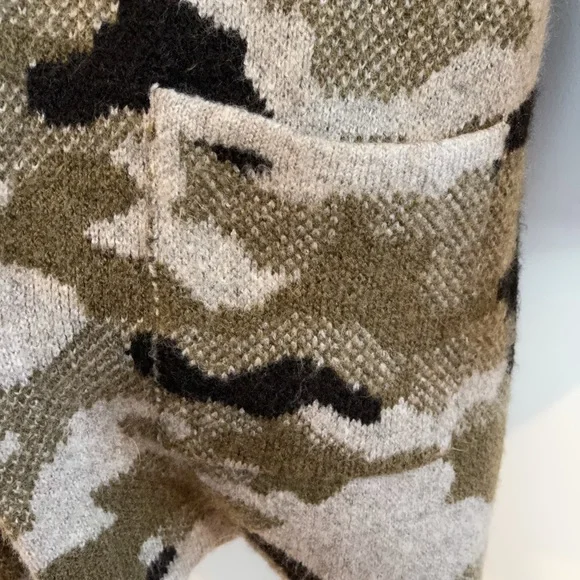 Anthropologie Green and Black Cardigan Sweater - Picture 7 of 9